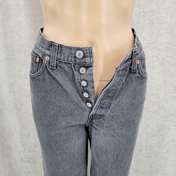 Levi's Vintage 501 Junoirs - Women's Grayish Black Button-Fly Jeans USA 90s - Picture 4 of 14